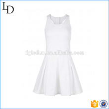 Vestido de verano de algodón respirable blanco para mujer
